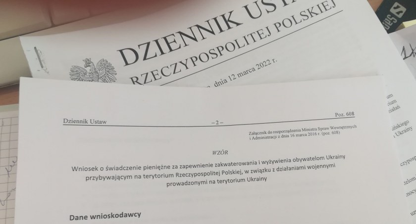 Wnioski o zakwaterowanie i wyżywienie Ukraińców - gdzie i kiedy składać? 