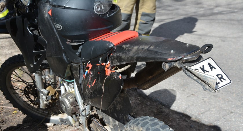 Egiertowo-Połęczyno. Zderzenie toyoty z nastoletnim motocyklistą