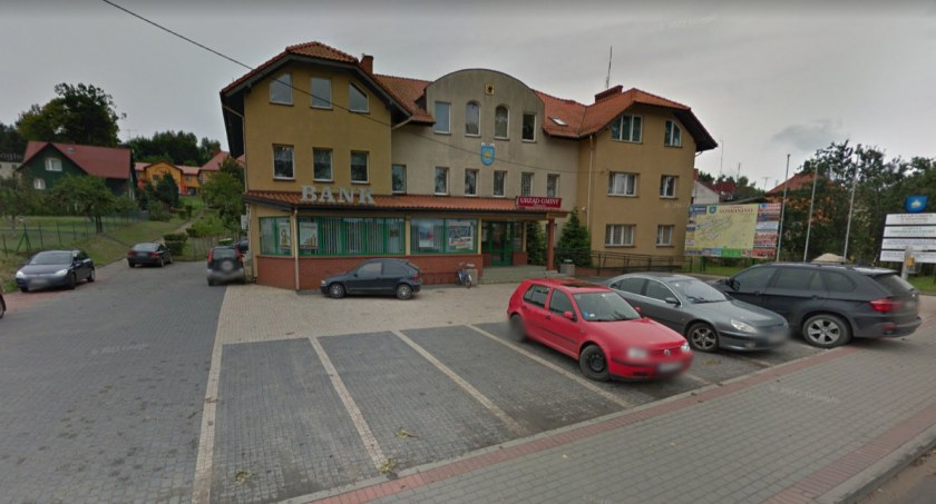 Parking przy Urzędzie Gminy w Somoninie zostanie przebudowany - ogłoszono przetarg