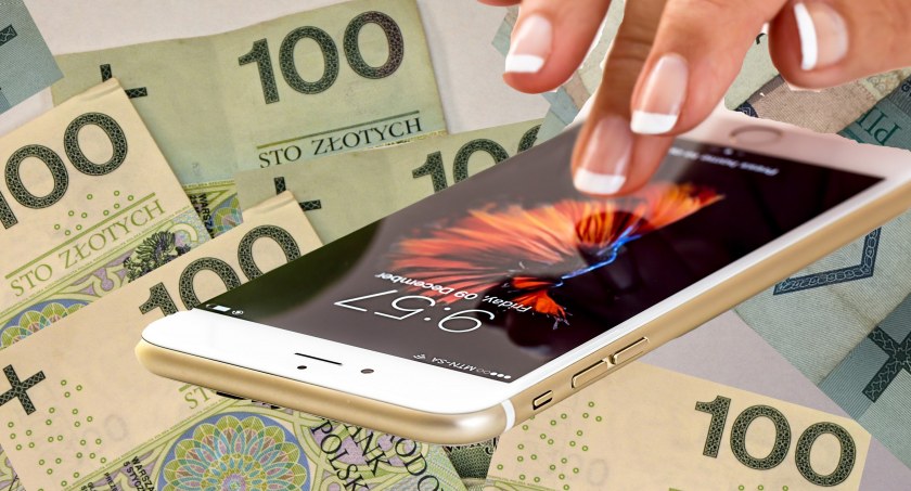 Dzięki szybkiej reakcji uchroniła się przed cudzym kredytem. Straciła jednak 550 złotych
