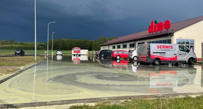 Burze i ulewy nad Kaszubami - interweniują strażacy