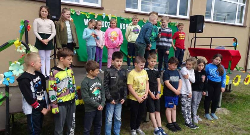 Skrzeszewo. Pierwszy wojewódzki konkurs „Rośliny wokół nas”