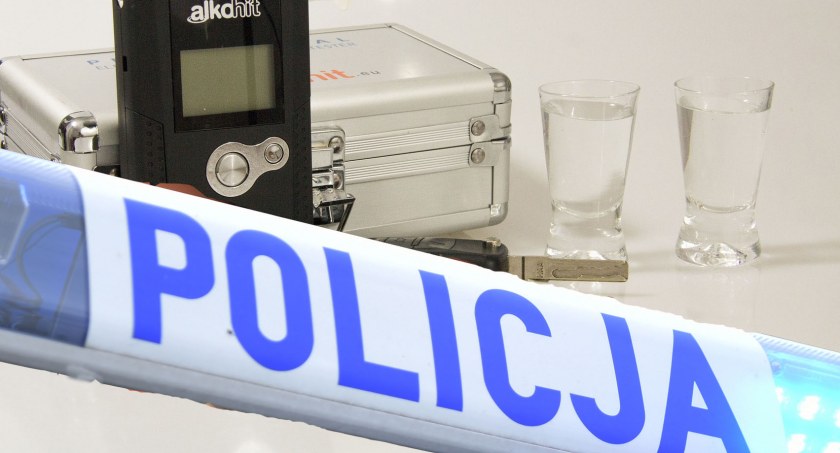 Pod wpływem alkoholu i narkotyków - kolejna plaga nietrzeźwych kierujących na drogach powiatu
