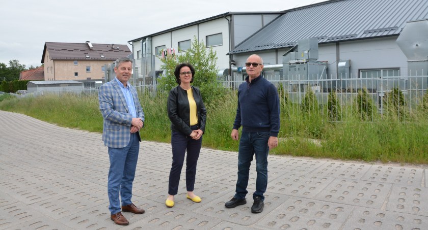 Kartuzy. Wielkie wentylatory uprzykrzają życie mieszkańcom. Wicestarosta obiecuje zainterweniować