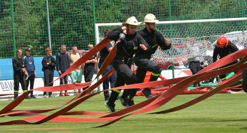 Strażacy z gminy Stężyca rywalizowali w sportowo-pożarniczych konkurencjach 