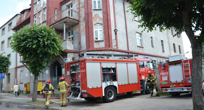 Kartuzy. Pożar w dawnym budynku Policji (ćwiczenia)