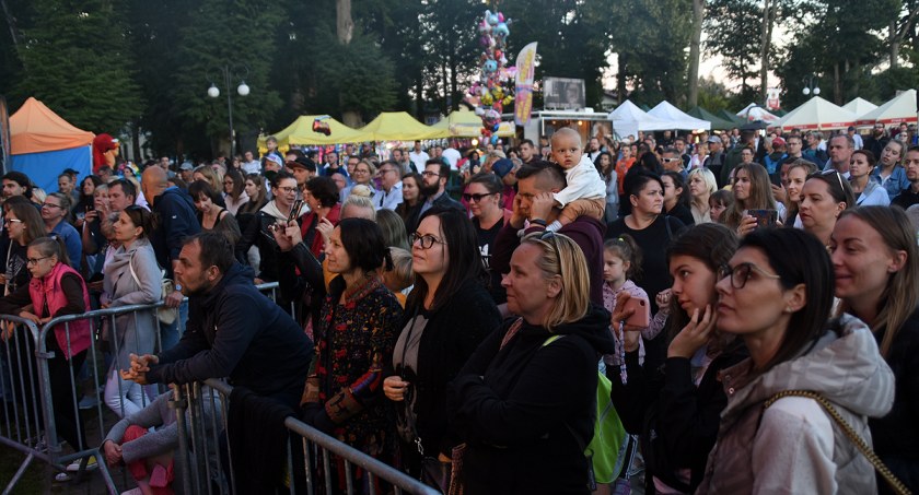 Wspaniały koncert Mikromusic na zakończenie Jarmarku Kaszubskiego