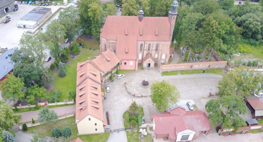 Żukowo. Daj się porwać w podróż do przeszłości i zobacz, jak mieszkały norbertanki!