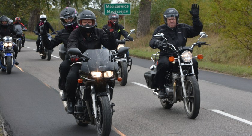 Tysiąc motocyklistów zakończyło sezon w Mściszewicach