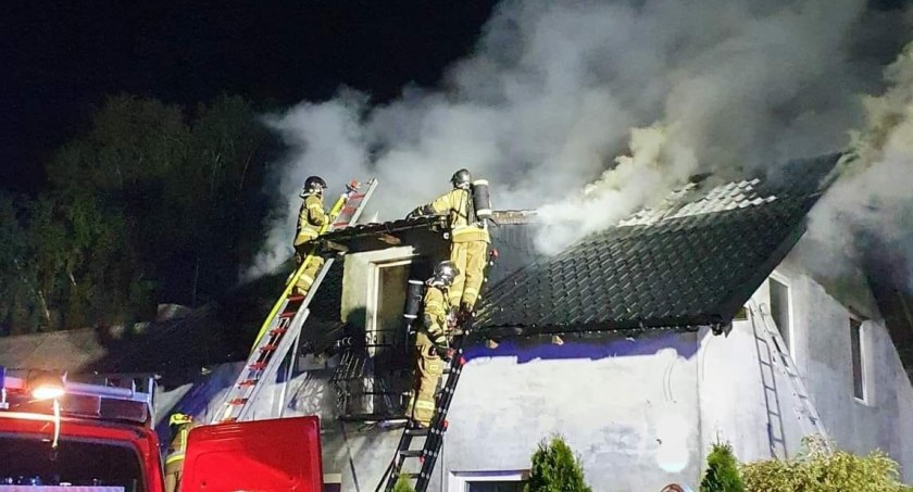 Grzebieniec. Spłonął budynek mieszkalny -13-letni chłopiec w szpitalu
