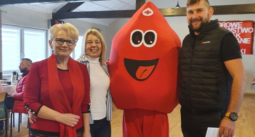 Kamienica Królewska. Krwiodawcy ruszyli z pomocą walczącej z chorobą 25-letniej Helenie z Sierakowic