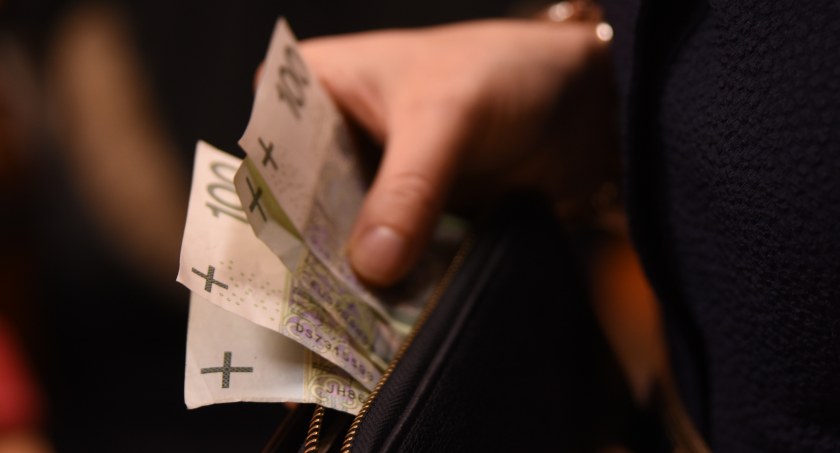 Chmielno. Trwa nabór wniosków o stypendia dla studentów