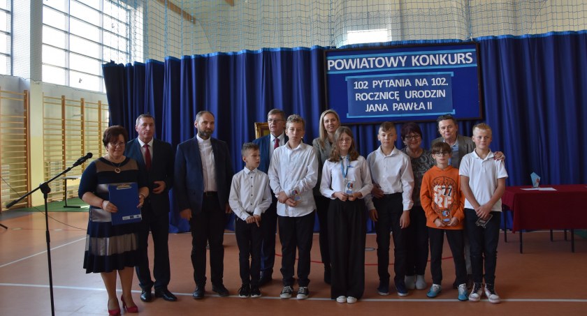 Mściszewice. Zmierzyli się z wiedzą o św. Janie Pawle II