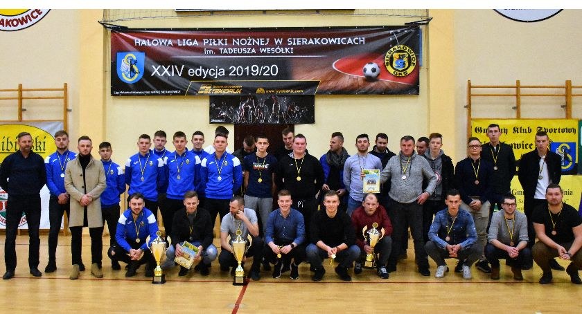 Sierakowice. Ruszyły zapisy do Ligi Halowej im. Tadeusza Wesółki