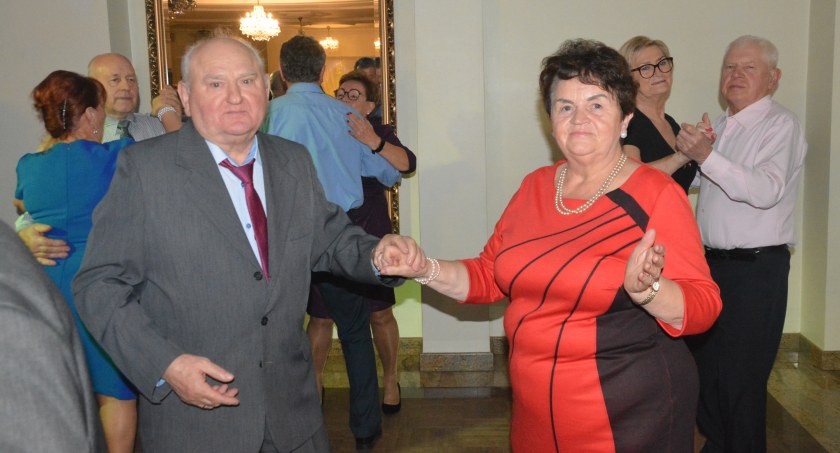 Kartuzy. Andrzejkowy Bal Seniora 