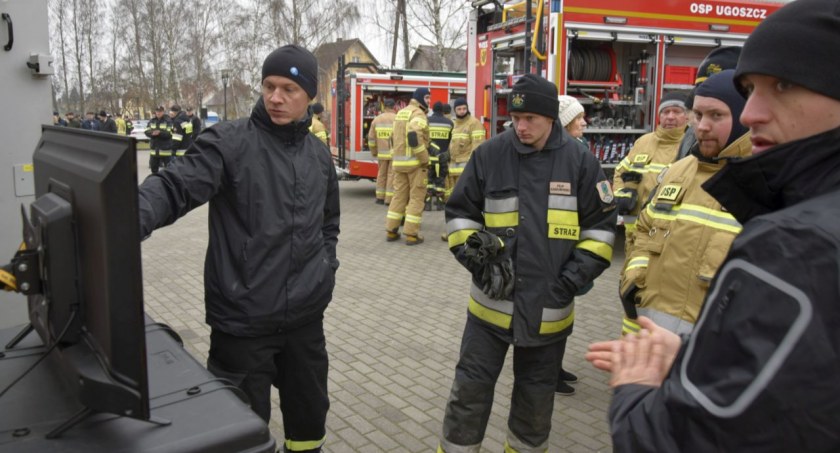 Strażacy z trzech powiatów na wspólnych warsztatach ratowniczych