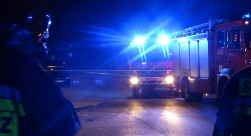 Przyjaźń. Nocny pożar samochodów - to podpalenie