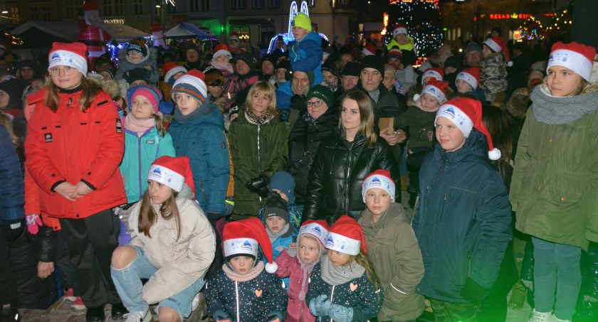 W Kartuzach rozpoczął się Jarmark Bożonarodzeniowy