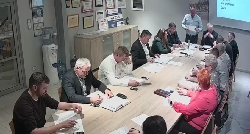 Sulęczyno. Będą podwyżki za odbiór odpadów - radni głosowali po raz drugi 