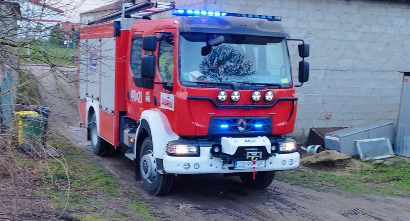 Skrzeszewo. Wybuch gazu w domu jednorodzinnym - jedna osoba poszkodowana