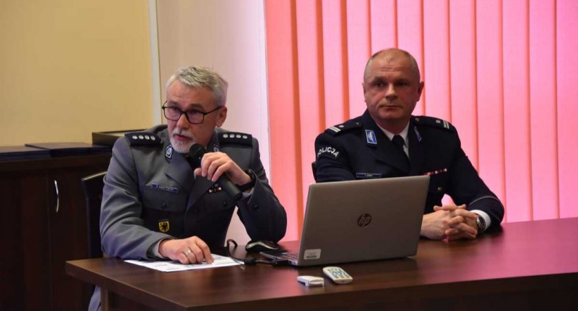  Jest bezpieczniej? Kartuscy policjanci podsumowali 2022 rok