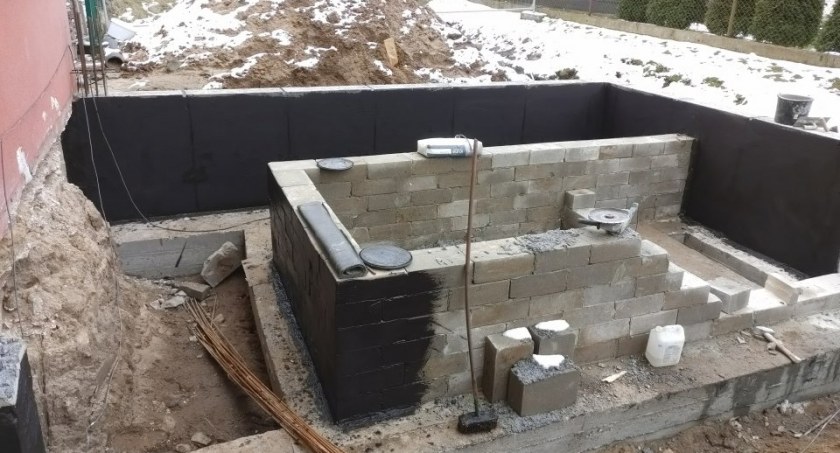 Somonino. Trwa rozbudowa remizy i modernizacja szkoły 