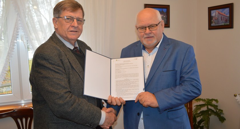 Sulęczyno. Rusza budowa gminnego przedszkola. Umowa podpisana