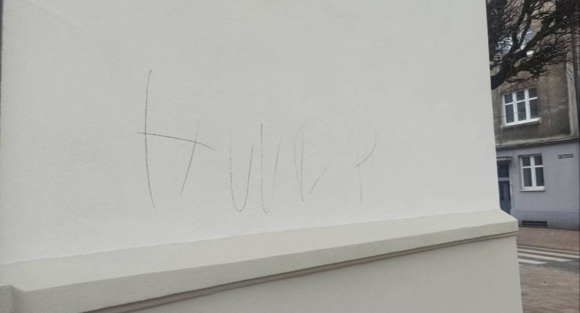 Kartuzy. Sprawca zniszczenia budynku byłego sądu zatrzymany 