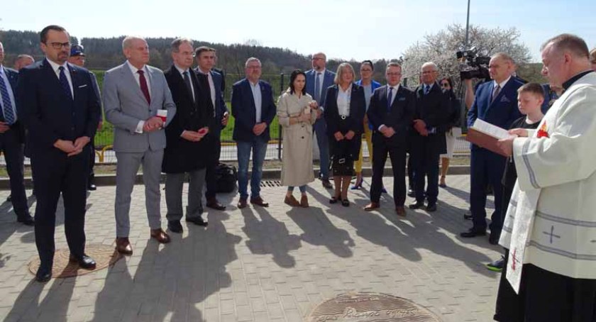 Borkowo. Uroczyste otwarcie rozbudowanej szkoły podstawowej