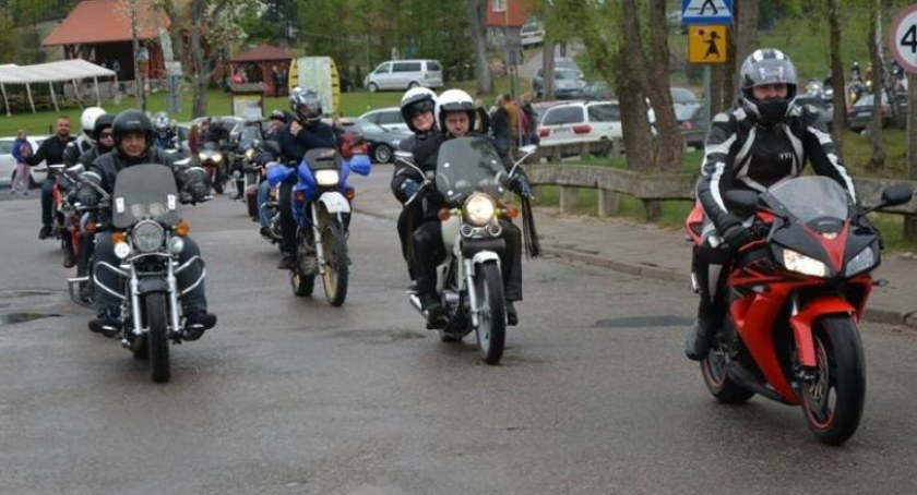 Zlot motocyklowy w Mściszewicach