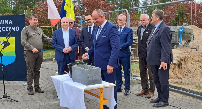 Sulęczyno. Wmurowano kamień węgielny pod budowę przedszkola