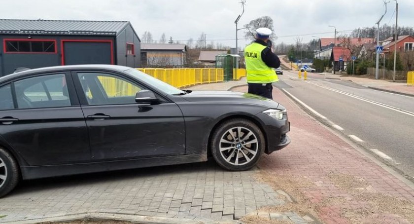 Jest bezpieczniej na drogach? Mniej wypadków i kolizji