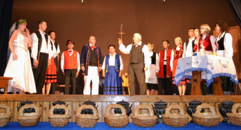 Chmielno. Występ Regionalnego Teatru Dramatycznego Luzino
