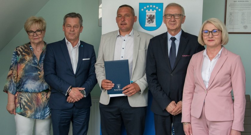Umowa na budowę kładki dla rowerzystów w Sławkach podpisana