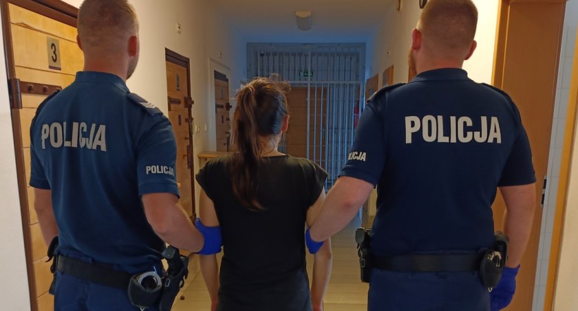 Kartuscy policjanci zatrzymali w weekend cztery poszukiwane osoby 