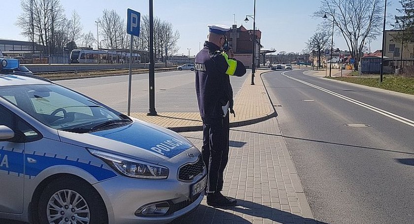 26-latek przekroczył prędkość o blisko 100 km/h