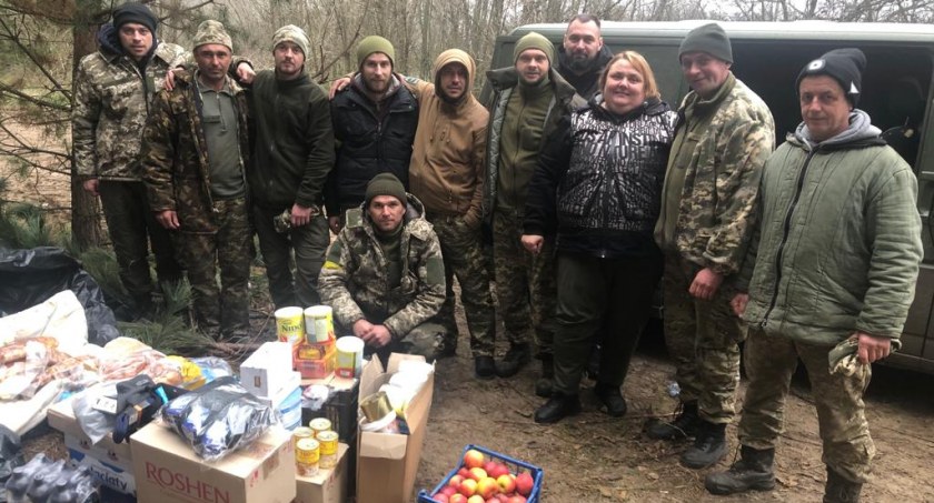 Życie w cieniu wojny – Ukrainki o codzienności w sąsiedztwie i na linii frontu 