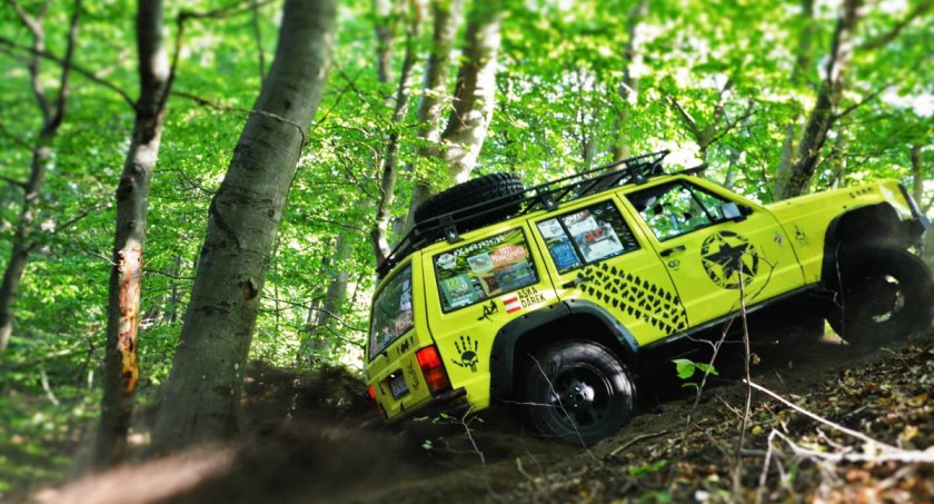 Złota Góra. III Charytatywny Zlot Pojazdów Terenowych „KASZUBY 4x4”