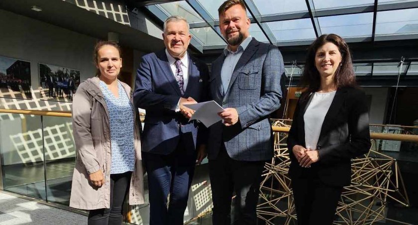 W ZSO nr 2 w Kartuzach powstaje nowoczesna ekopracownia