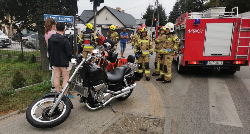Pępowo. Zderzenie VW z motocyklem