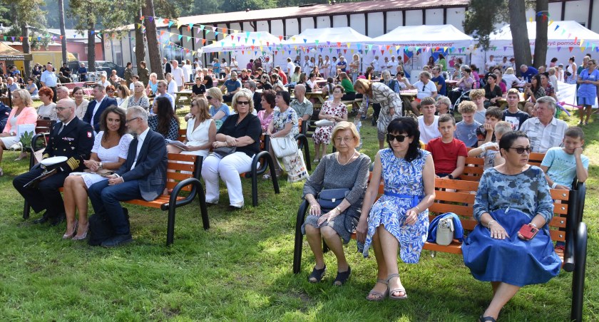 Zaczęło się w barakach - 80 lat szpitala w Dzierżążnie
