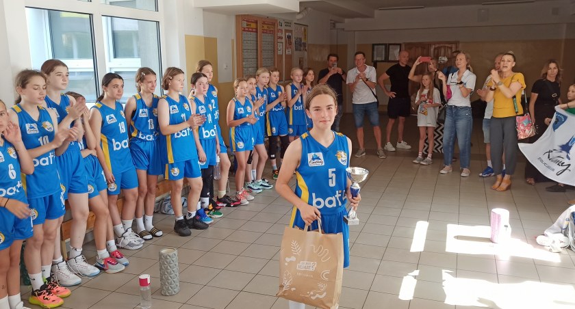 Koszykarki z Kartuz z czwartą lokatą na ogólnopolskim turnieju