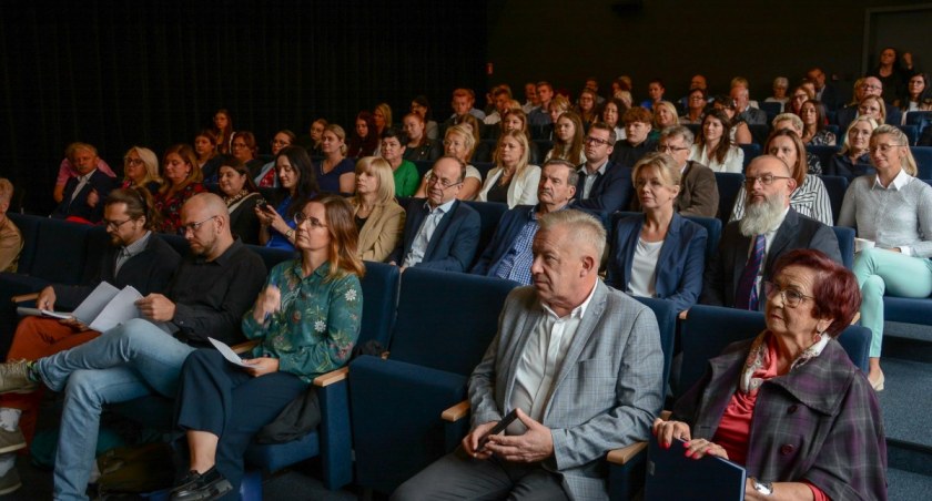 Młodzież twórcza i uczestnicząca w kulturze – czy i jak to możliwe?