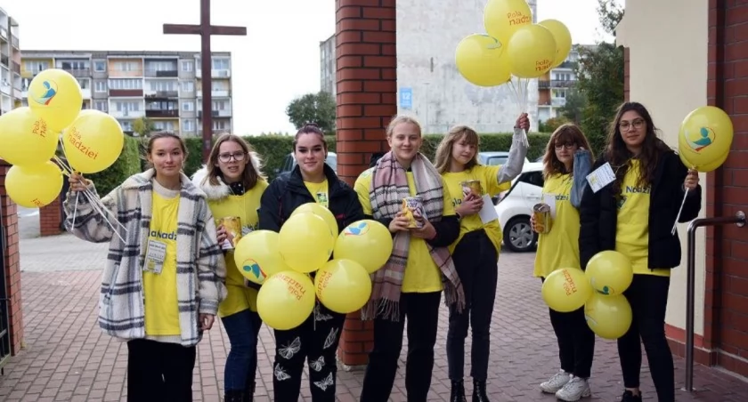 Dwa Światy - zbiórka na rzecz kartuskiego hospicjum i koncert Michała Króla