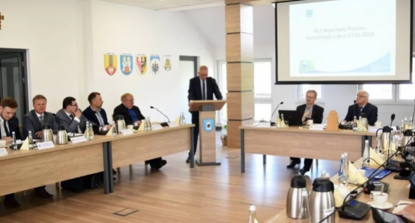 LV sesja Rady Powiatu Kartuskiego - program