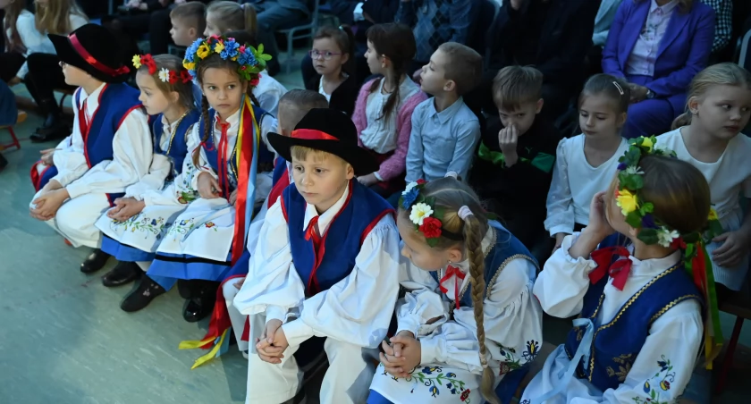 Dzieci, które stawiały się okupantowi i walczyły o polskość. W Pomieczyńskiej Hucie upamiętnili strajki uczniów