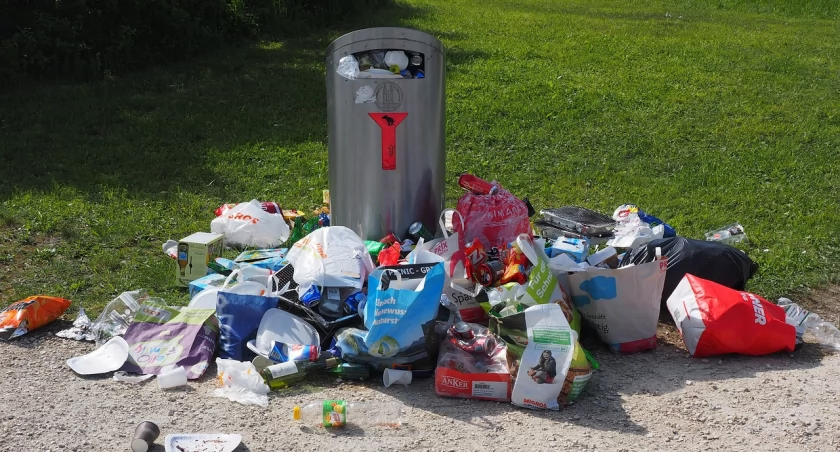 Gm. Chmielno. Od stycznia nowe stawki za odbiór odpadów