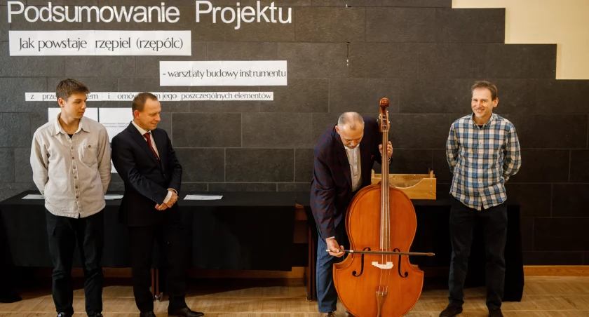 Kaszubski rzępiel - wyjątkowe warsztaty z budowy instrumentu w Chmielnie
