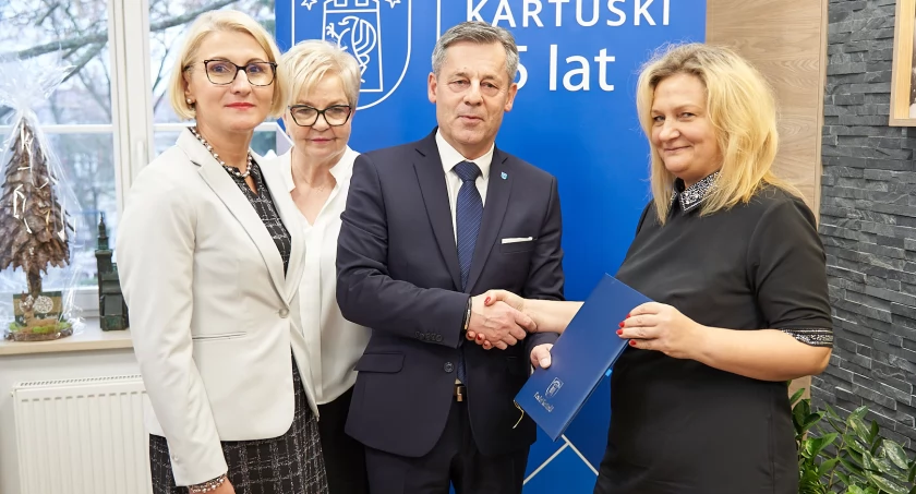 Aż w czterech gminach powstaną nowe chodniki przy drogach powiatowych