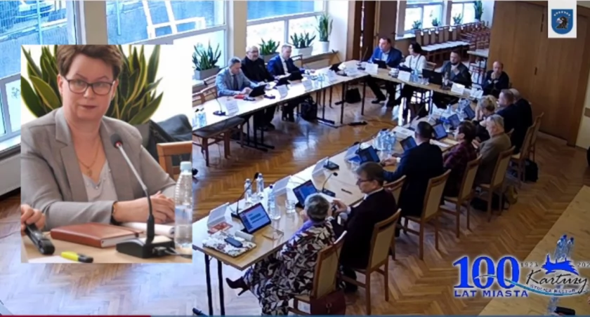 Kartuzy. Czy Mirosława Bobkowska jest dalej radną? Przewodniczący Dawidowski wprowadza mieszkańców w błąd?